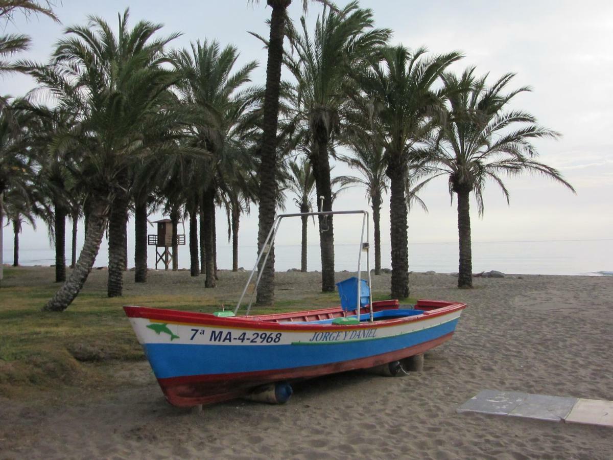 Carihuela Beach Торремолінос Екстер'єр фото